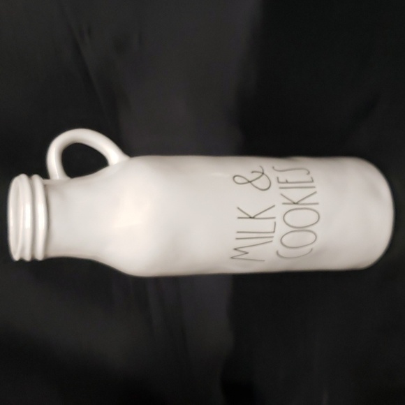 Rae Dunn NWOT "Milk & Cookies" Ceramic Handled Jug - Picture 1 of 8